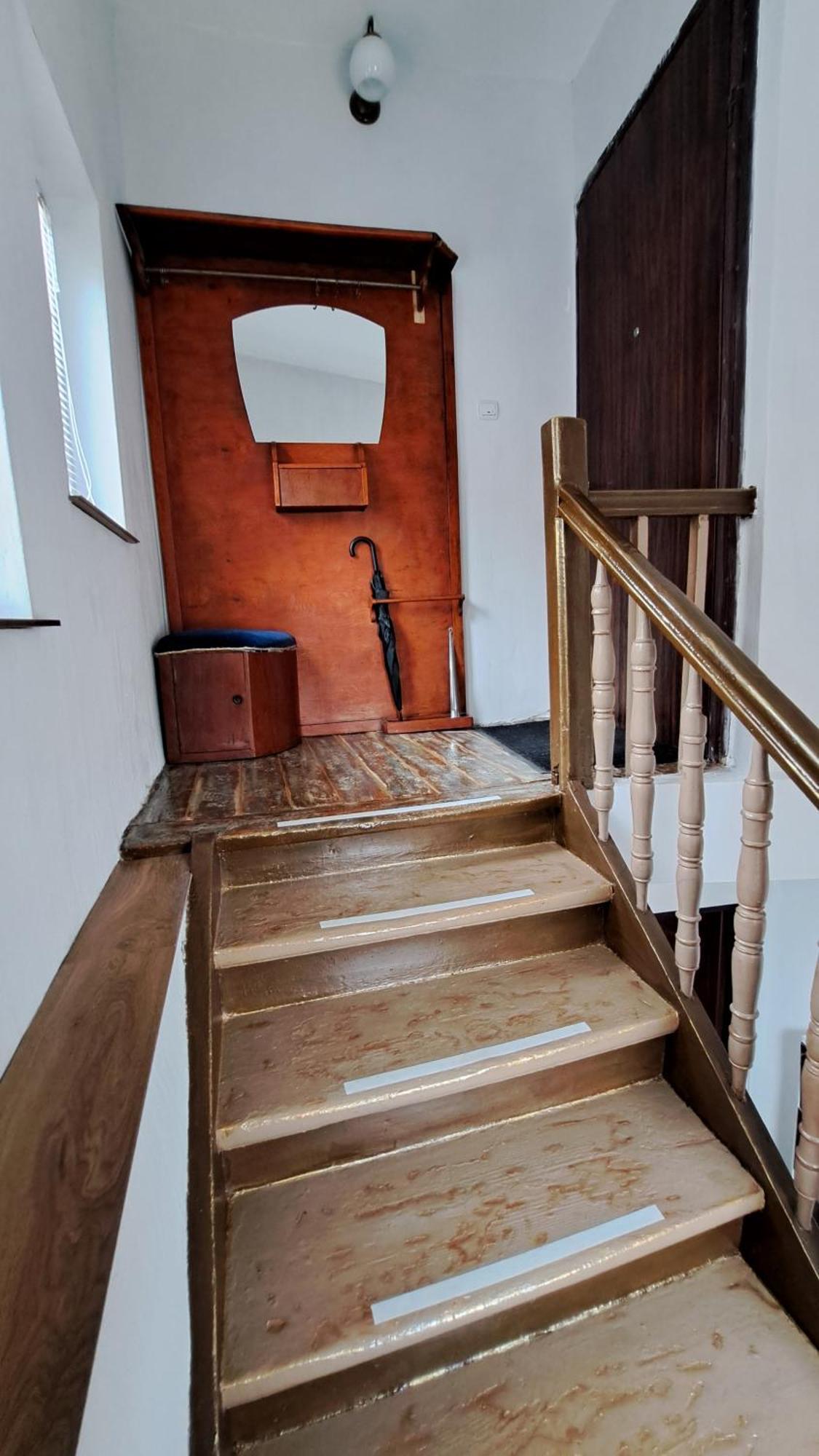 Modern & Old Apartment Sofia Ngoại thất bức ảnh